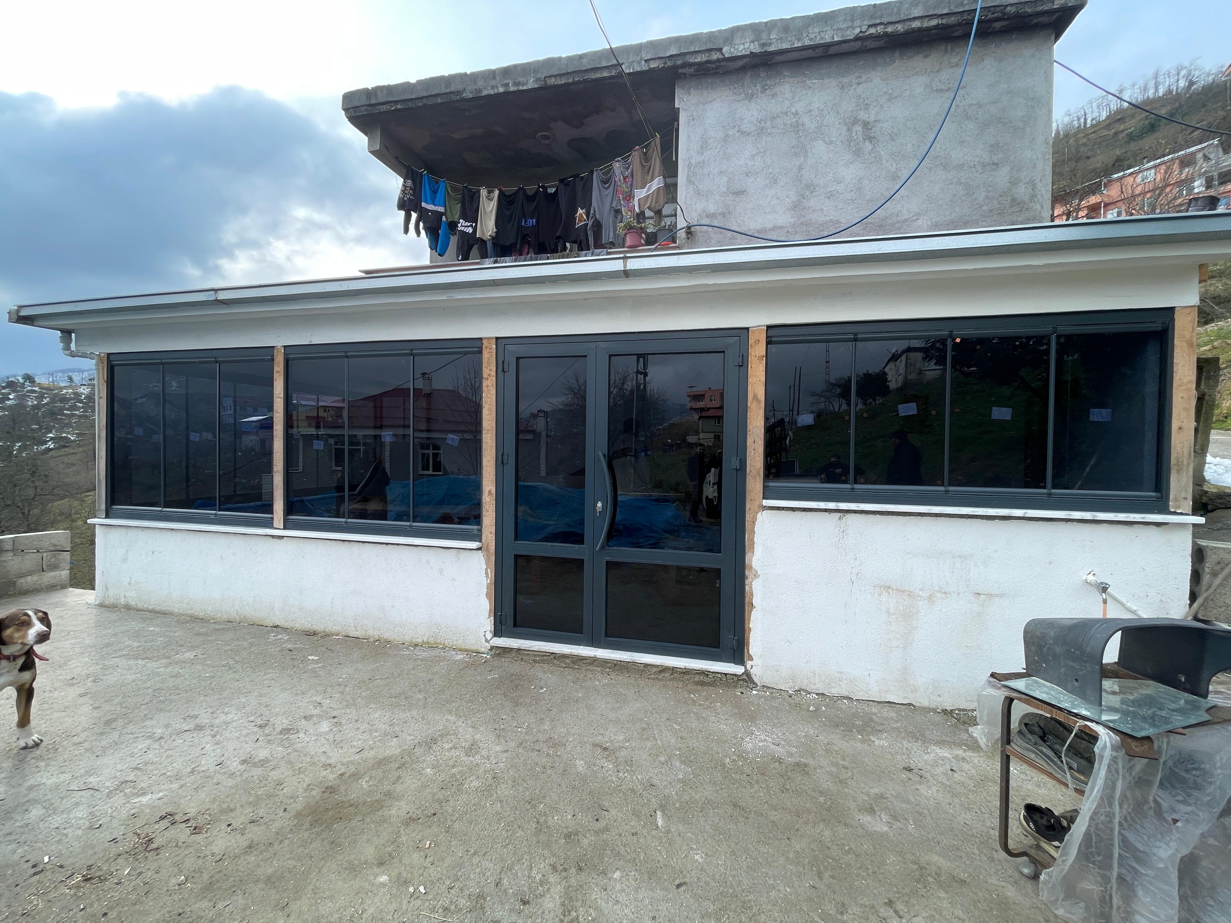 Cam Balkon Sistemleri